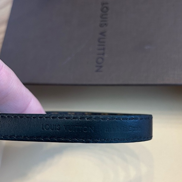 Louis Vuitton Lockit Wrap Bracelet - Picture 8 of 11